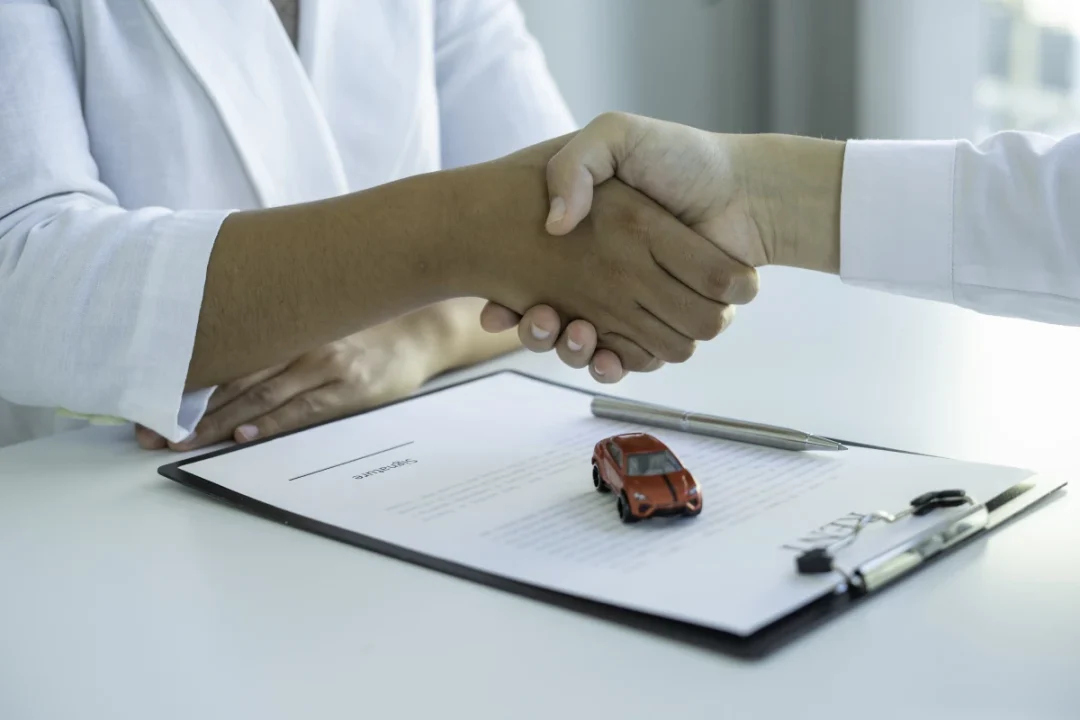 découvrez tout ce qu'il faut savoir sur le bonus-malus pour conducteurs : fonctionnement, calcul, impact sur l'assurance auto et conseils pour optimiser votre coefficient.