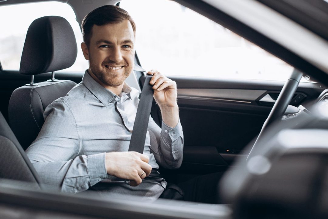 découvrez les meilleures offres d'assurance auto pas chère à new york pour 2026. comparez les tarifs et trouvez la couverture idéale adaptée à votre budget.